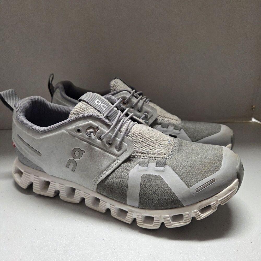 On Cloud 5 Terry Glacier Lunar Grey Womens Size 7.5 Running Shoes 99.98825